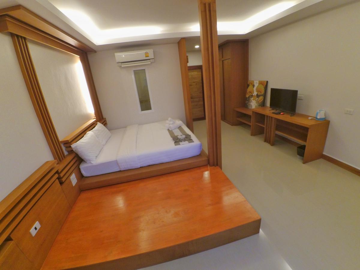 The Peace Tara House Hotel Koh Lanta Ngoại thất bức ảnh