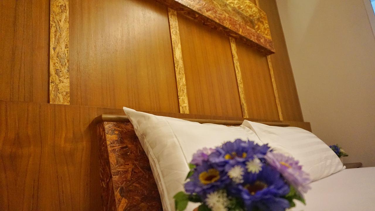The Peace Tara House Hotel Koh Lanta Ngoại thất bức ảnh