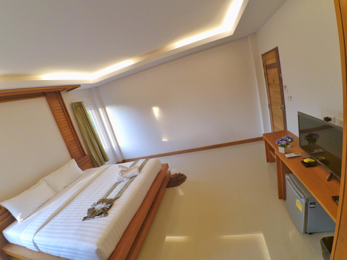 The Peace Tara House Hotel Koh Lanta Ngoại thất bức ảnh