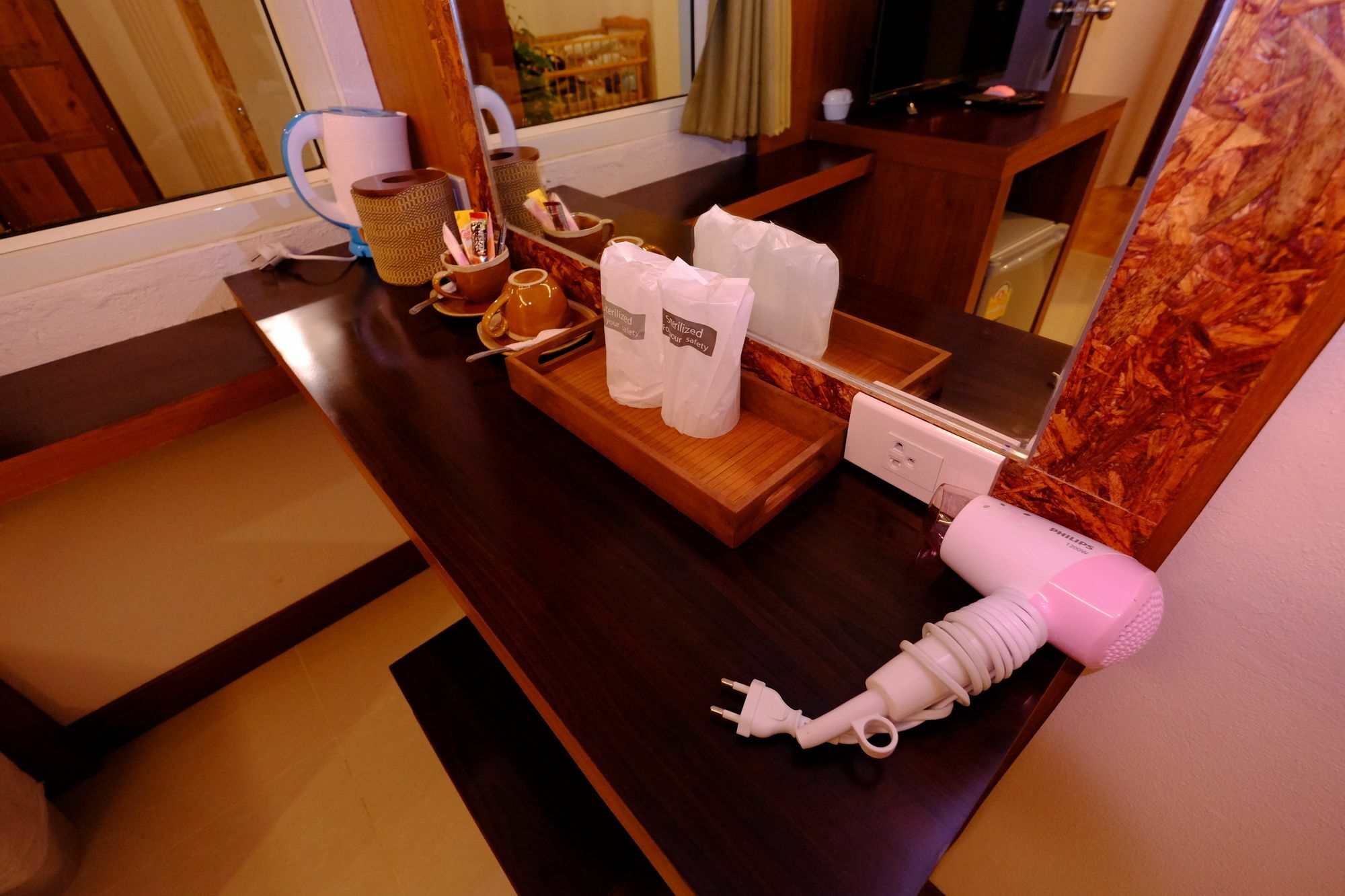 The Peace Tara House Hotel Koh Lanta Ngoại thất bức ảnh