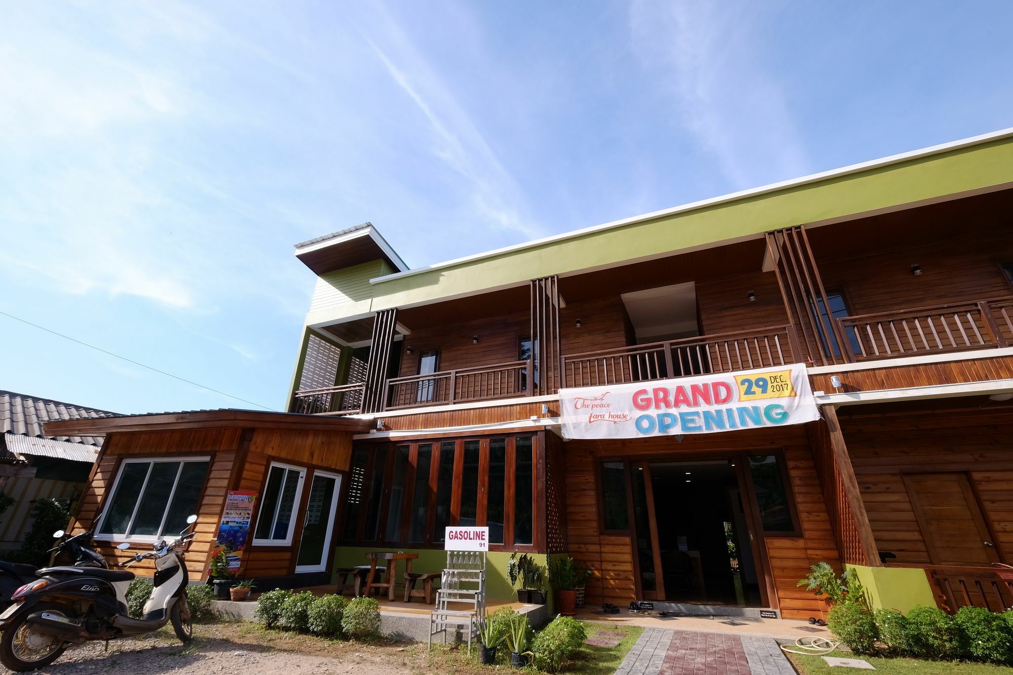 The Peace Tara House Hotel Koh Lanta Ngoại thất bức ảnh