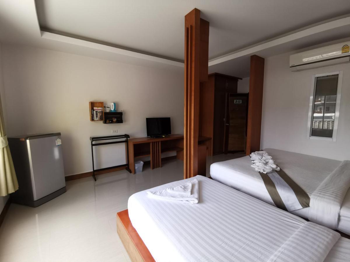 The Peace Tara House Hotel Koh Lanta Ngoại thất bức ảnh
