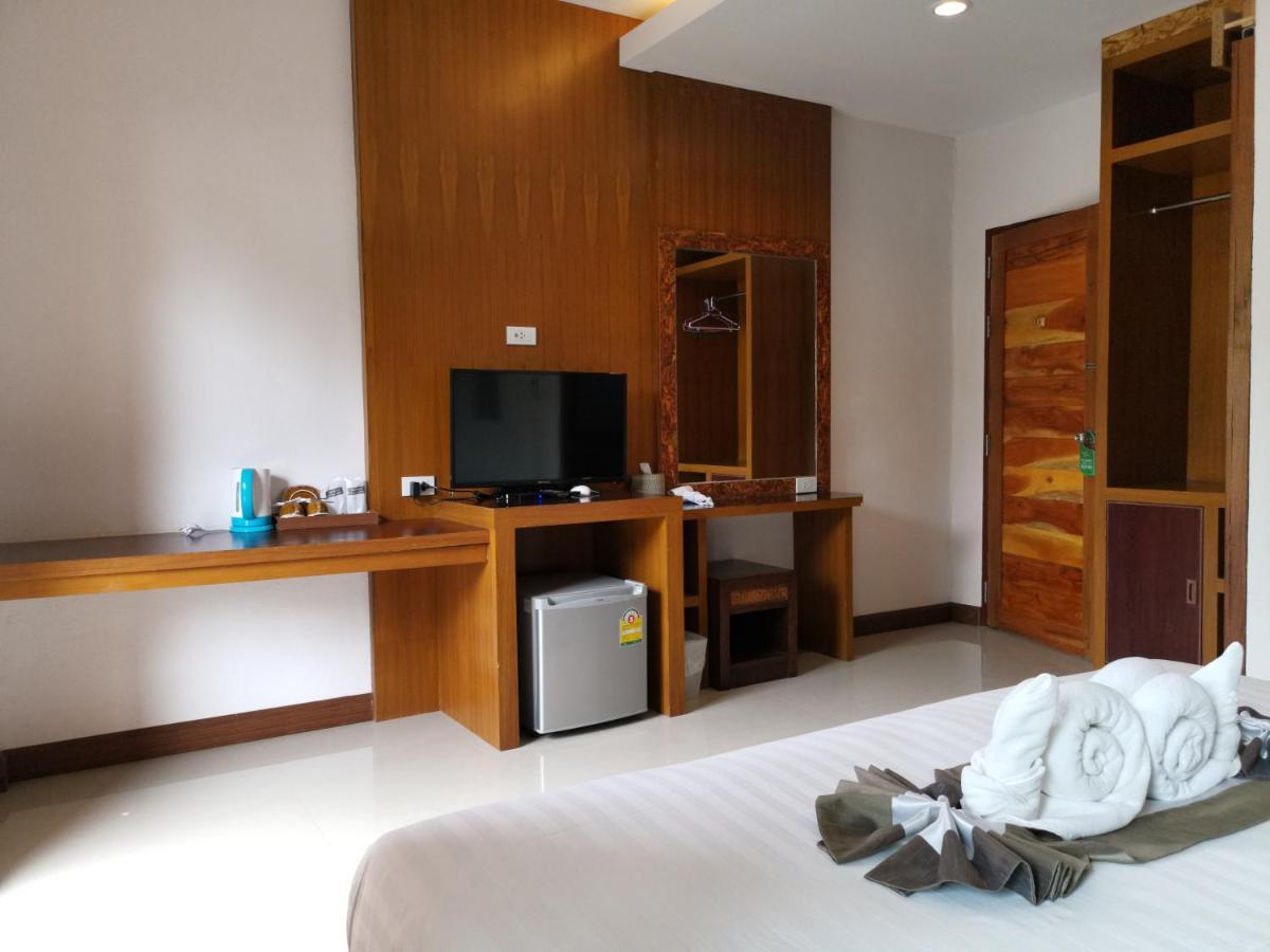 The Peace Tara House Hotel Koh Lanta Ngoại thất bức ảnh